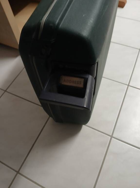 Samsonite Valigie: Samsonite Koffer Hartschale – Usato da Münchwilen TG venduto da miwirz 1