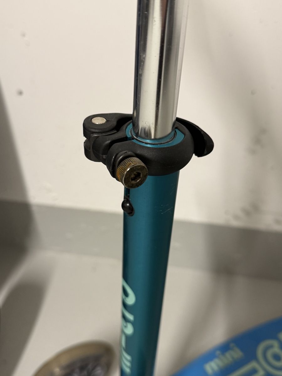 Micro Kickboard: Micro Mini Trottinet – Gebraucht aus Rümlang von VOS_R 4