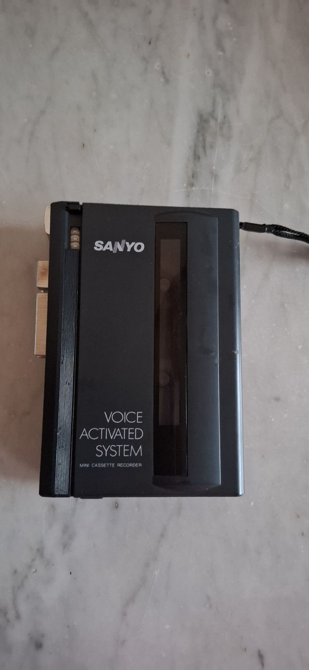 Sanyo Lettore multimediale portatile: Sanyo M115 Mini Kassetten Recorder  – Usato da Wichtrach venduto da Sunneblueme7