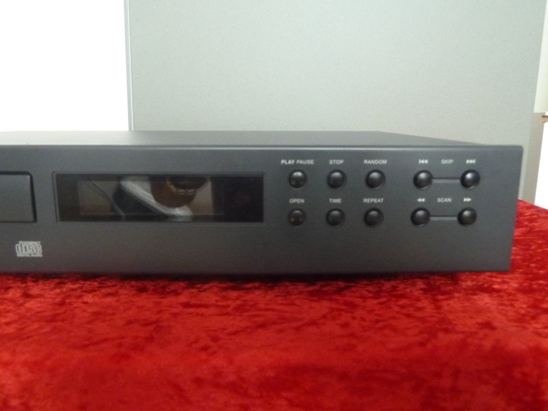 Nad Sistemi audio & multimediali: NAD CD Player  524 (Rowen Edition) – Usato da Affoltern am Albis venduto da Sennrtv 2