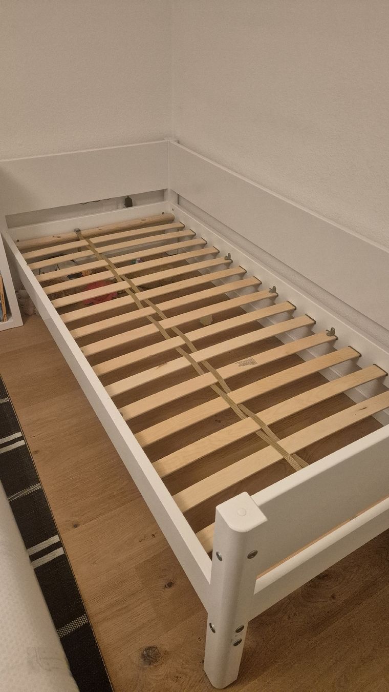 Flexa Letti: Flexa White Kinderbett 90x200 cm – Usato da Weisslingen venduto da Zubi877