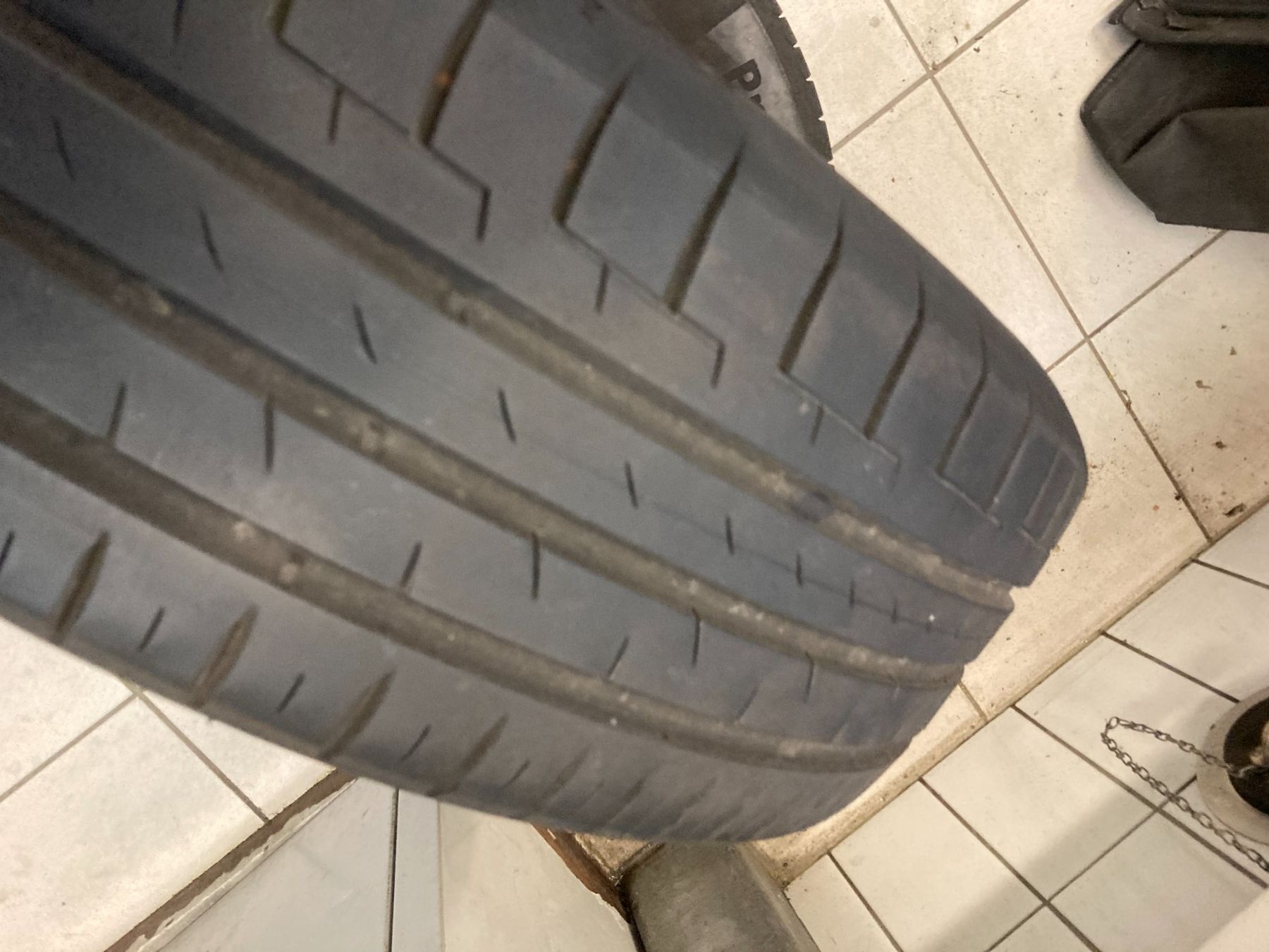 Continental Pneus & Kompletträder: 195/65R15 Sommerpneu Continental – Gebraucht aus Cham von WB2223 5