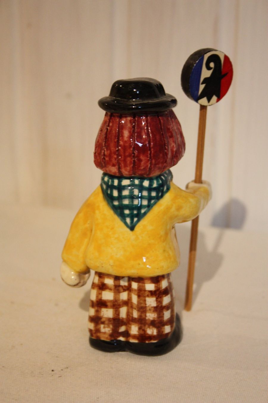 Statuette: Fasnachtsfigur Waggis mit Steckenlaterne – Usato da Oberwil BL venduto da Hesa41 1