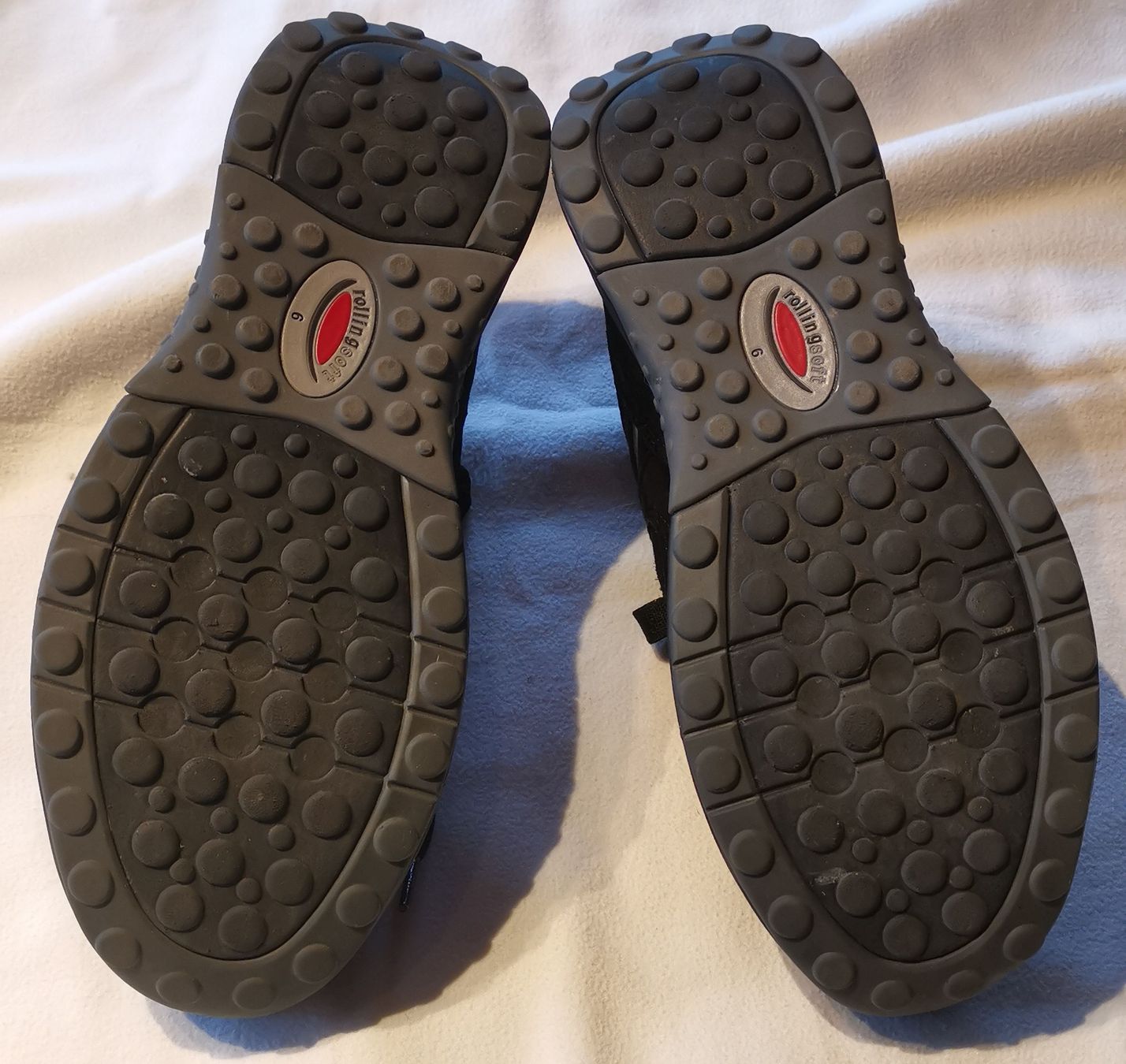 Scarpe da donna: Schwarze Sneaker UK Gr.6 -  EU Gr. 39 – Nuovo (secondo la descrizione) da Uetendorf venduto da Timo2022 1