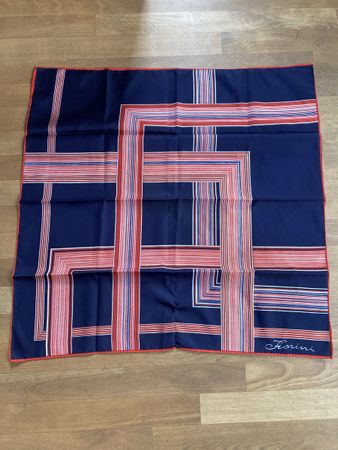 Fiorini Foulard , Rot/Blau Muster, Vintage Stil top
