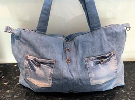 Jeanstasche