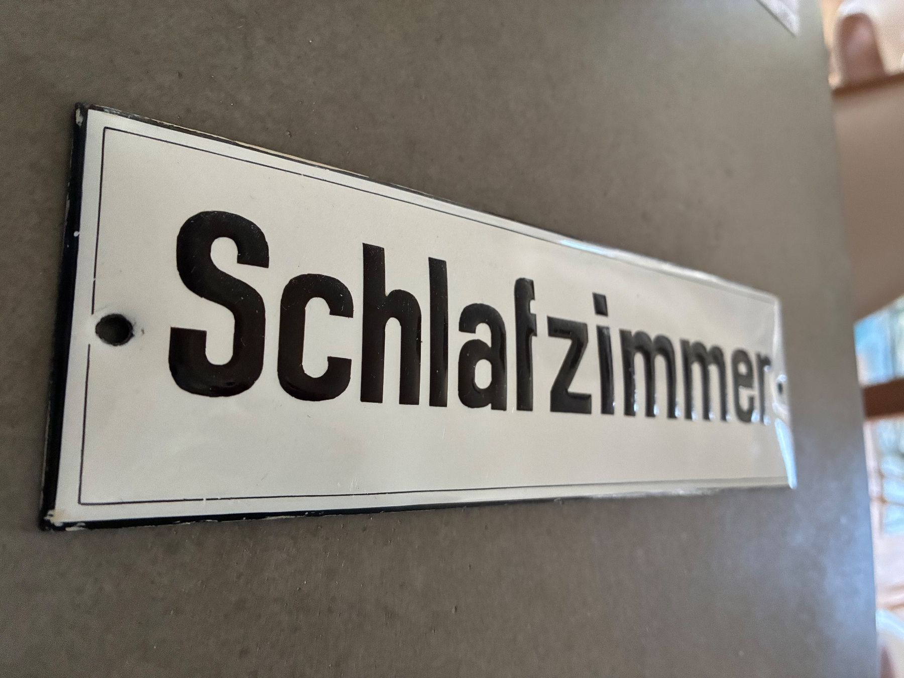 Schilder: Altes Emailschild Schlafzimmer – Gebraucht aus Steffisburg von Reitschel5 5