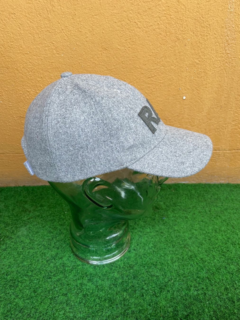 Copricapi, berretti & cappellini: 6 Panel cap Rap Wool Sz S – Usato da Zürich venduto da le_souk 3