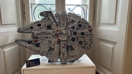 Lego falcon millenium UCS 75192