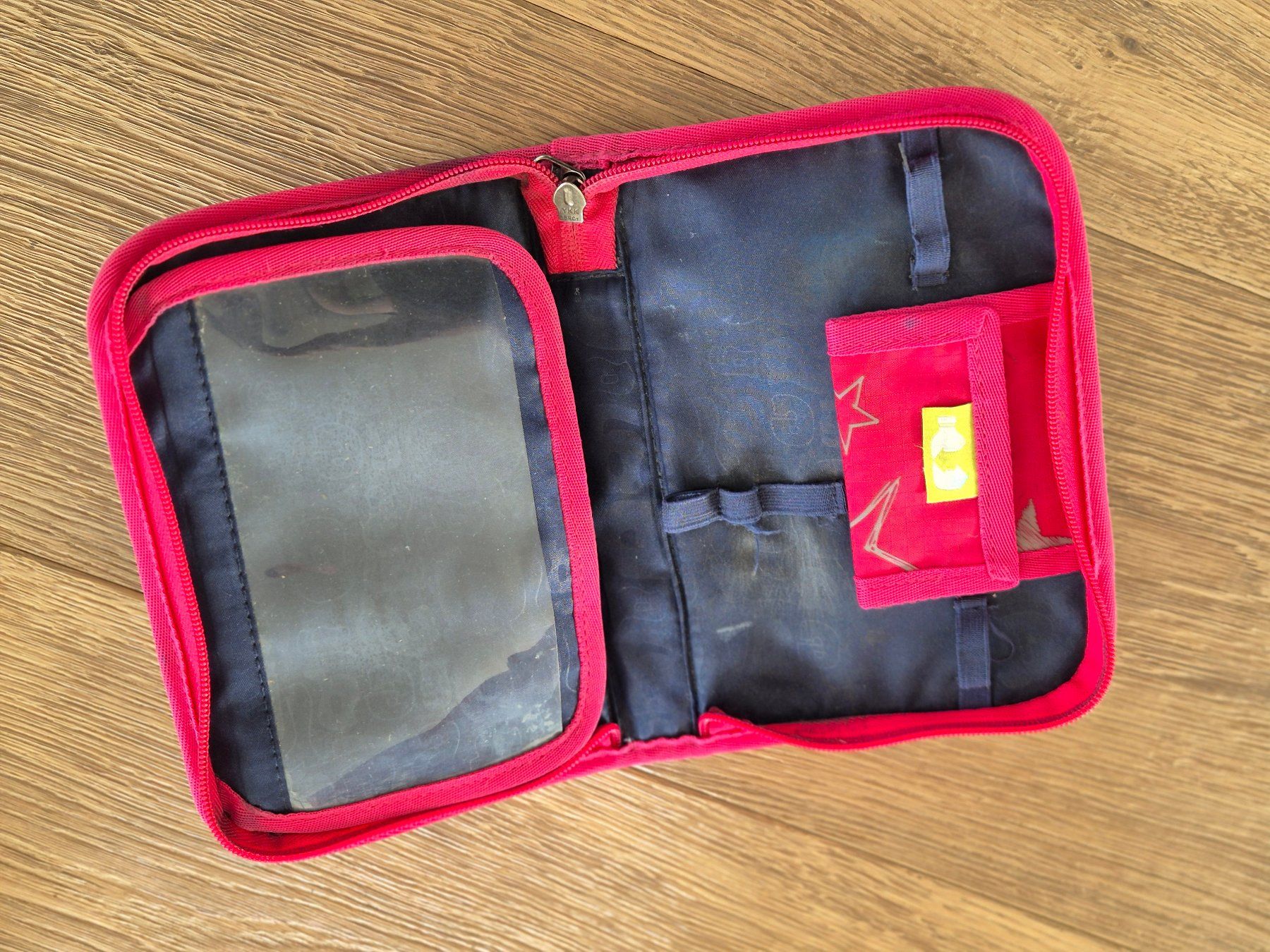 Ergobag Borse & Zaini: Ergobag Schulthek Set – Usato da Hägglingen venduto da Bugino9 2