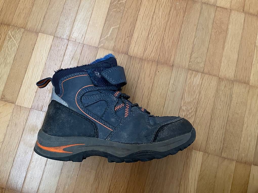 Scarpe per ragazzi: Winterschuhe Schuhe Grösse 28 – Usato da Endingen venduto da andrealita1983 1