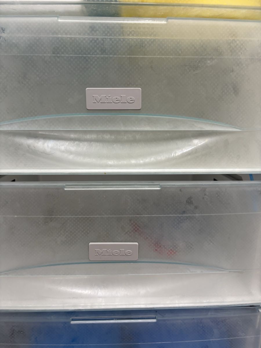 Congelatori: Miele Gefrierschrank FN12420S – Usato da Erlenbach ZH venduto da zhsells 2