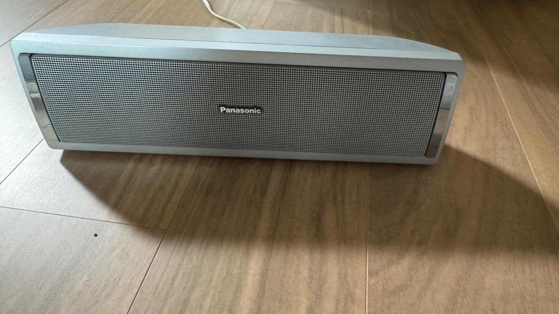 Haut-parleurs: Lautsprecher  / Sound-system – D'occasion à Kirchdorf par matiniki 1