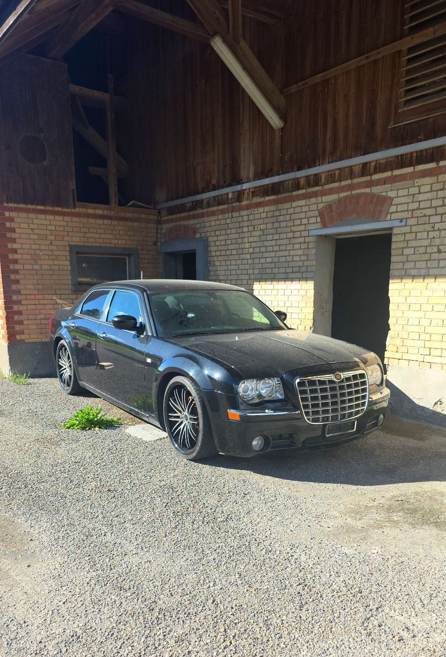 Chrysler Autos: Chrysler 300C schwarz – D'occasion à Wald ZH par SwissElegantShop