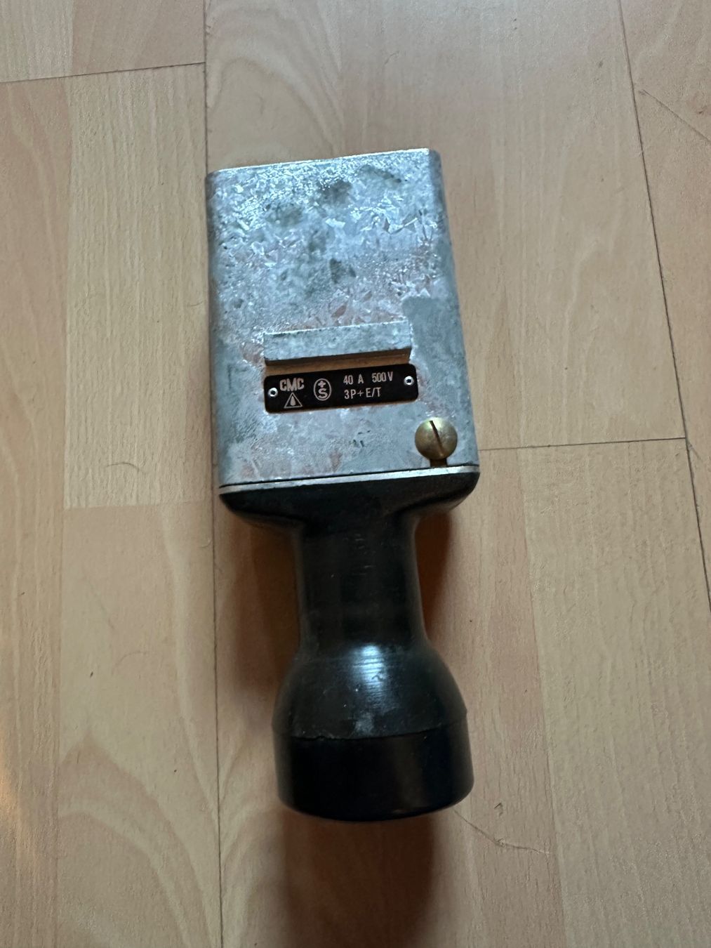 Spine: Stecker  J 40 4 Polig NEU CMC – Usato da Huttwil venduto da Bolpa 4