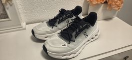ON Sneaker