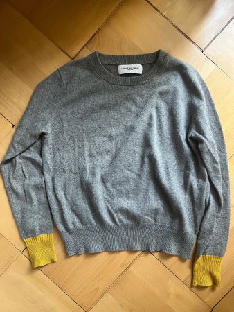 Collectif Mon Amour Pullover grau mit gelbem Detail Grösse S
