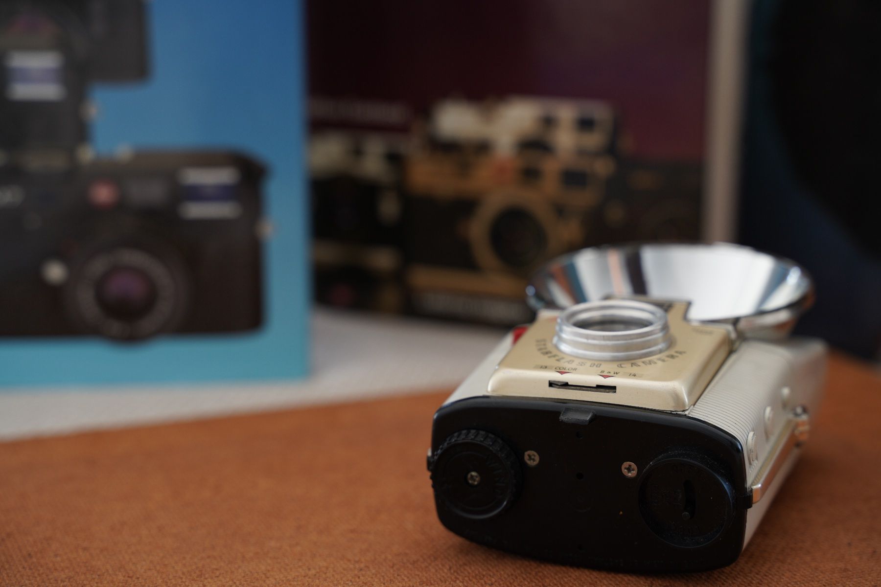 Kodak Fotocamera: Kodak Brownie Starflash Kamera Camera - Hülle – Difettoso da Dagmersellen venduto da sim_zqh8 7
