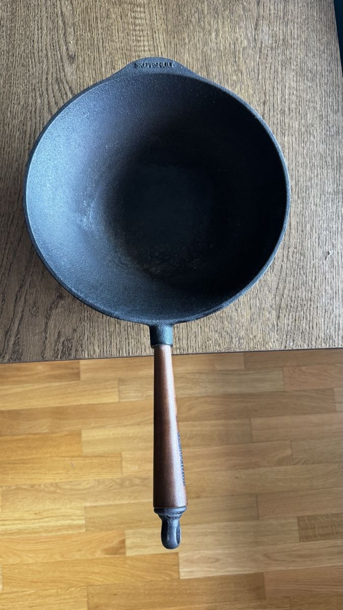 Skeppshult Pfannen: Skeppshult Gusseisen Wok – Gebraucht aus Zürich von luc_29ct