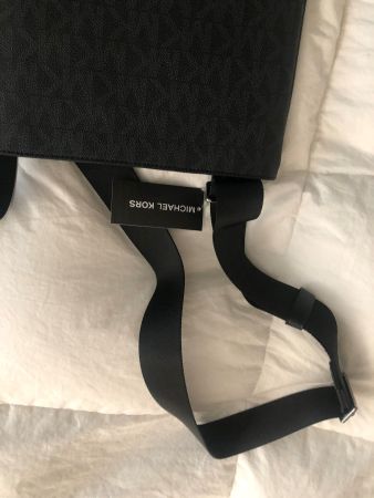 Michael Kors Umhängetasche
