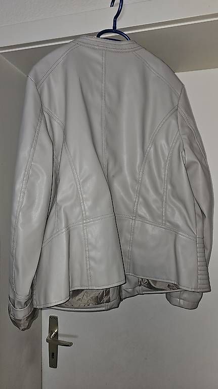 Giacche: Schöne Übergangsjacke Gr.44 – Usato da Niederwil SG venduto da ber_yb67 3