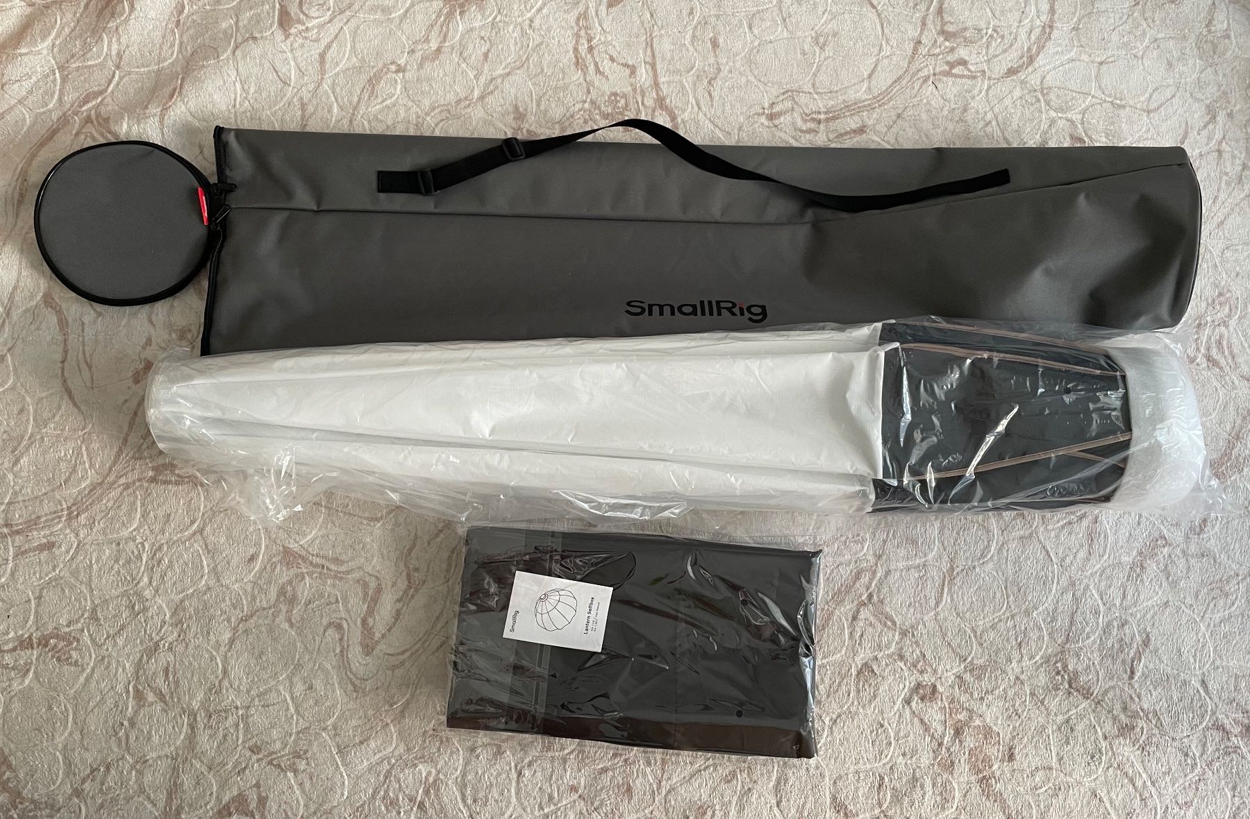 Smallrig Supporti a parete: Softbox lanterne Smallrig RA-L90 pour studio photo ou vidéo – Nuovo e nell'imballaggio originale da Martigny venduto da l_mouse