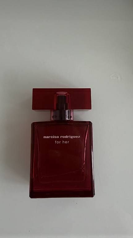 Parfums & Eau de Toilette: Narciso Rodriguez For Her – D'occasion à Effretikon par lil_vgd5 1