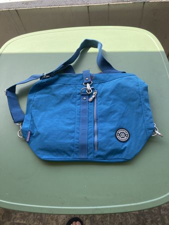 Praktische, neuwertige Handtasche von Square du YoYo!