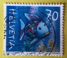 Nr.1027 GESTEMPELT Regenbogenfisch allein unterwegs 2001  ﻿