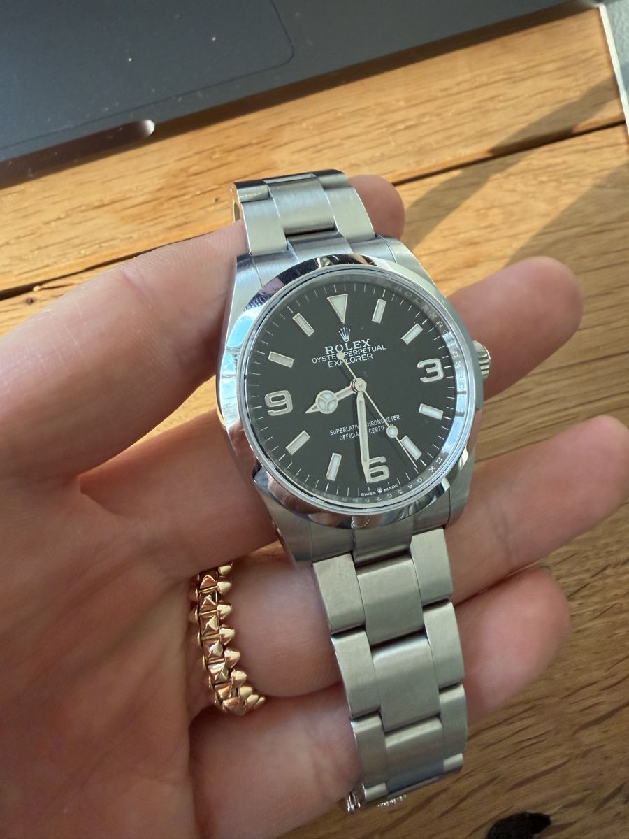 Rolex Orologi: Rolex Explorer I 124270 36mm Full set 2022 – Usato da Binningen venduto da Edeag3 6