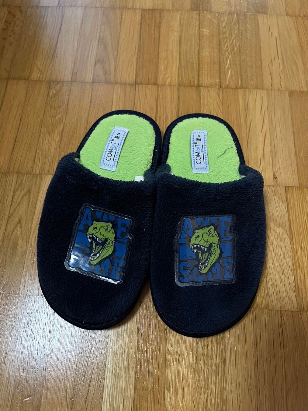 Scarpe per ragazzi: Hausschuhe Gr. 33 – Usato da Jona venduto da Good_luck1_ 1