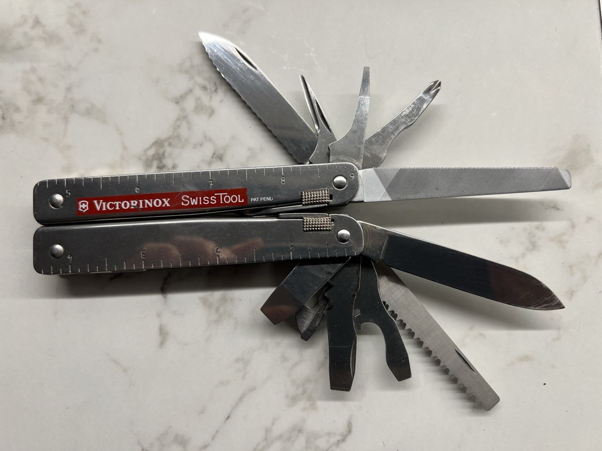 Victorinox Taschenmesser: SwissTool VICTORINOX – Neu (gemäss Beschreibung) aus Hünenberg von Abtech 5