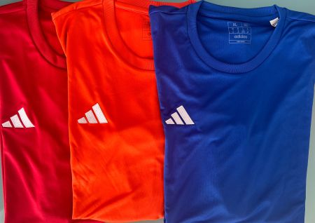 Adidas Trainingsshirts / Rot, Orange, Blau / Grösse XL