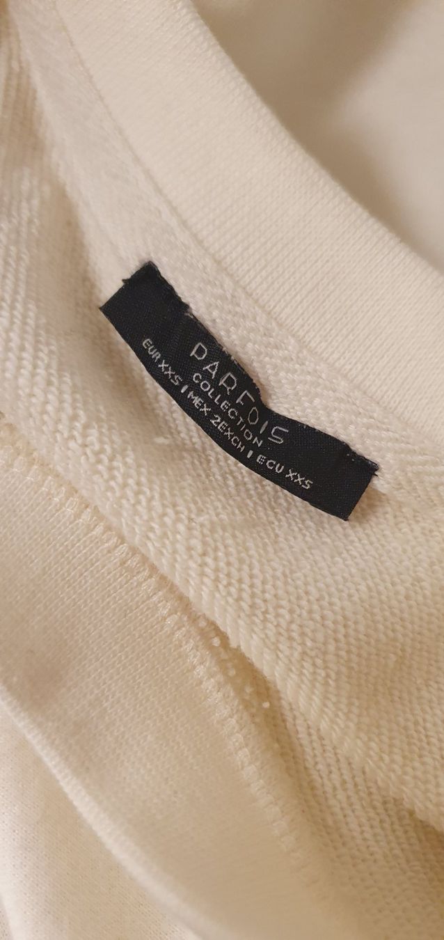 Maglioni & Felpe: Pullover mit Kirschen Grösse 34 cremeweiss – Usato da Stansstad venduto da InStyle8 7