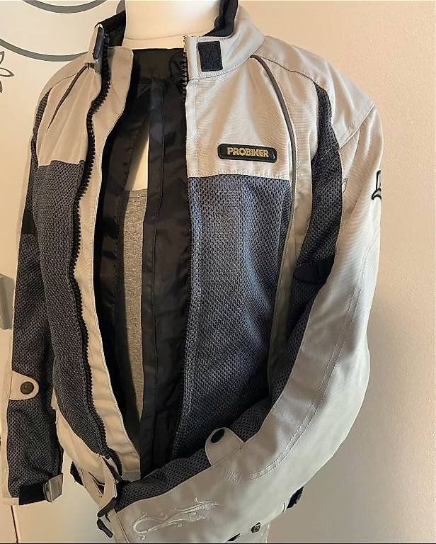 Completi & Tailleur: Damen Kombi Grösse 40 – Usato da Hochwald venduto da motowear-secondhand 5