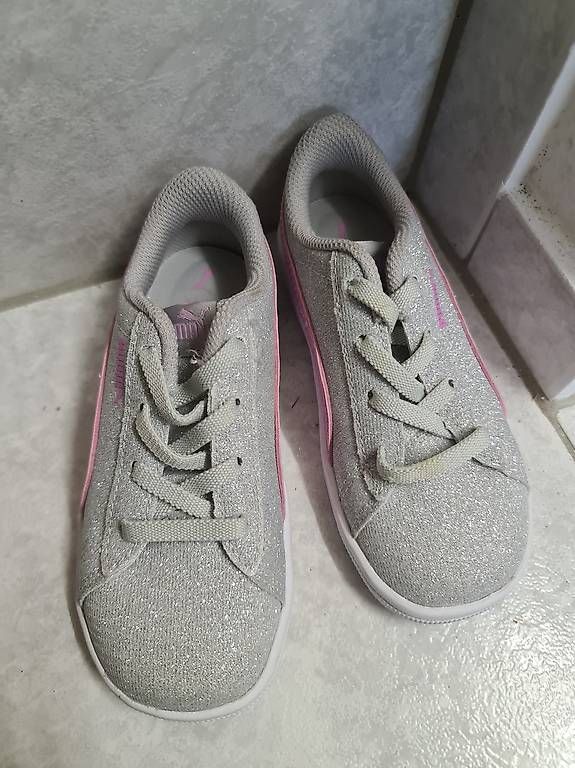 Puma Chaussures filles: Schuh Puma Gr.26 NEU – D'occasion à Zuchwil par Lea007 1