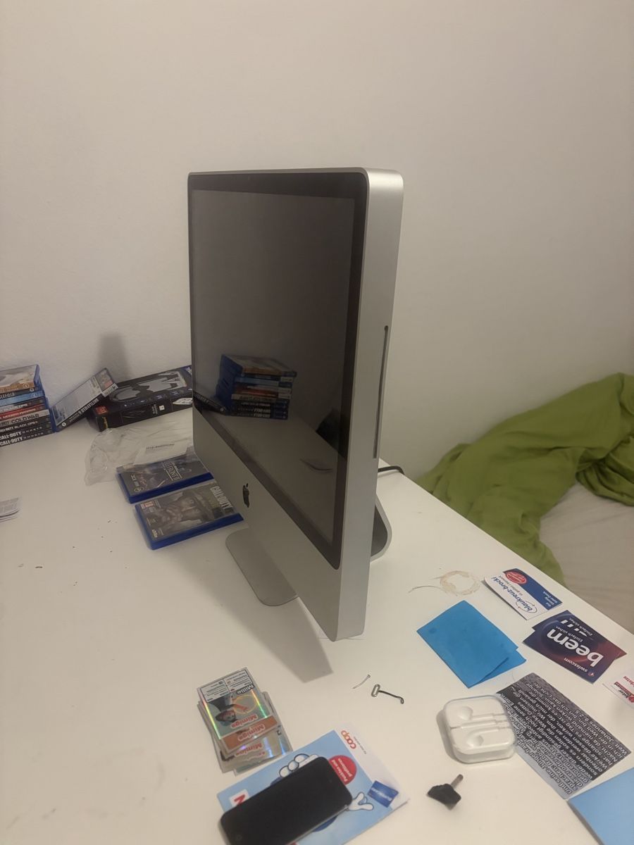 Apple PCs: Apple iMac Old – Défectueux à st.gallen par iphonemadrid