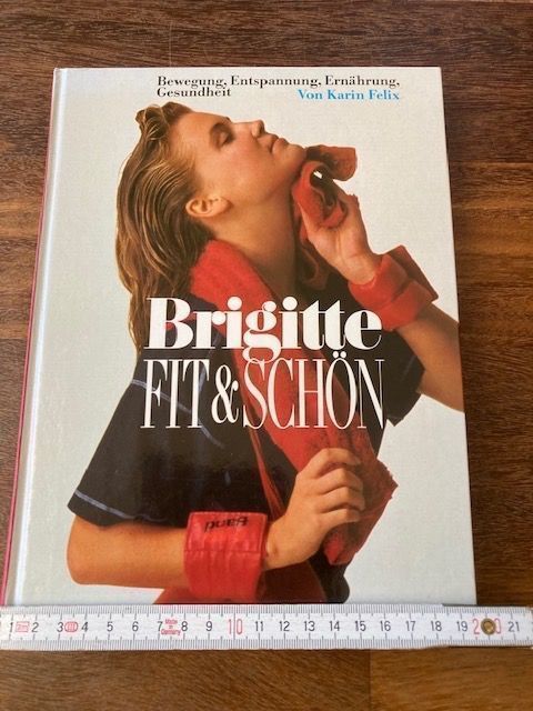 Libri: Brigitte: Fit & schön – Usato da Pfäffikon ZH venduto da GZHDZV