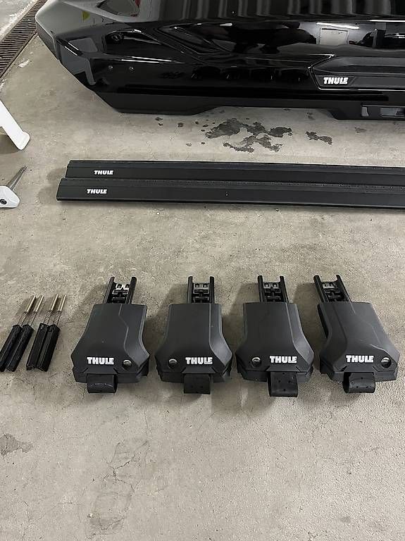 Thule Dachträger: Thule Edge Raised Rail – Gebraucht aus Oberkirch LU von min_l8bw 1