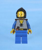 LEGO Minifigur Peasant - Blue Legs, Black Hood, D-Basket