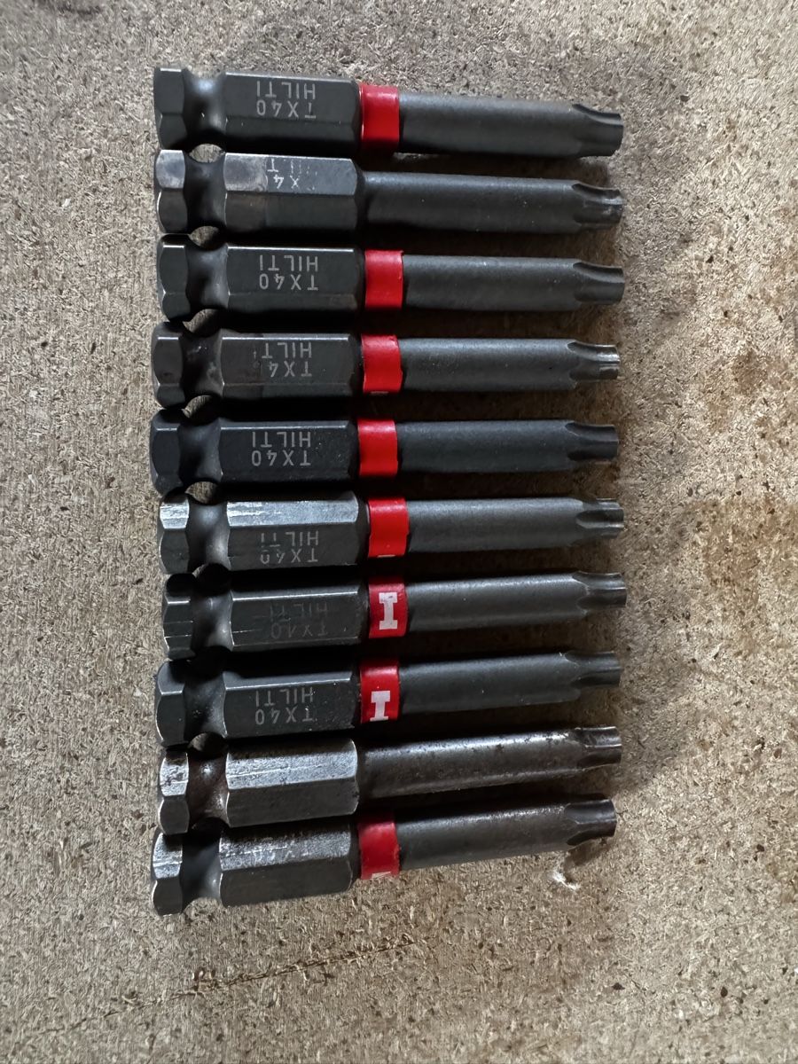 Hilti Tutti gli attrezzi: HILTI TX40 Torx Bits 10 Stk NEU!! – Nuovo (secondo la descrizione) da Uezwil venduto da sev_2f5k