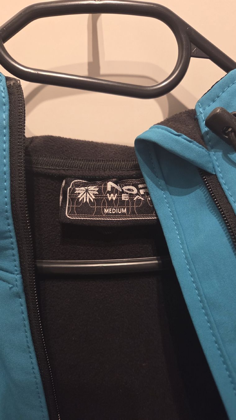 Jacken: Softshelljacke – Gebraucht aus Unterkulm von Manubasso 2