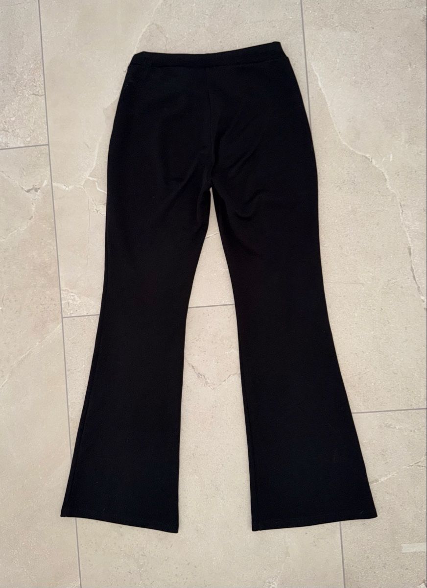 Stradivarius Pantaloni: Stradivarius Schlaghose Schwarz Grösse M – Usato da Illnau venduto da koko_33