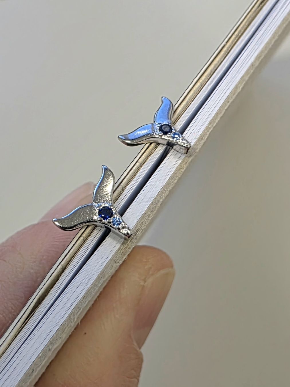 Orecchini pendenti & Orecchini a lobo: Ohrstecker Delfin Silber 925 – Nuovo (secondo la descrizione) da Madetswil venduto da triforuz 5