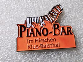 Ansteckpin 137: Piano Bar im Hirschen Klus Balsthal