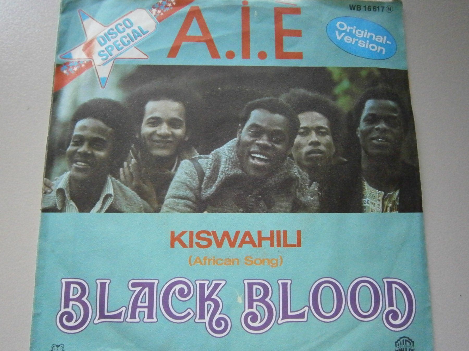 Schallplatten: Vinyl-Single Black Blood - A.I.E – Gebraucht aus Langenthal von Modo39
