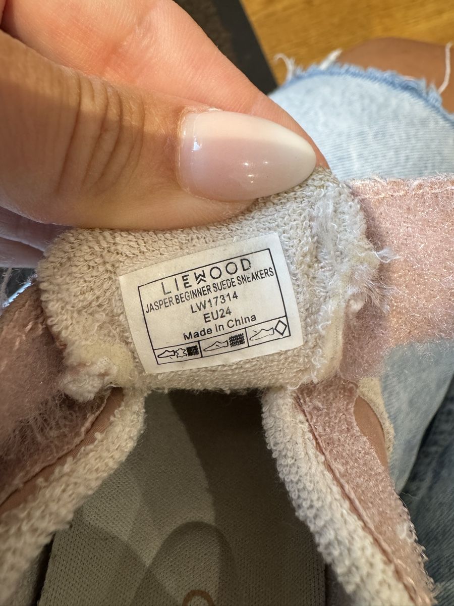Liewood Schuhe für Jungen: Liewood Sneaker Grösse 24 – Gebraucht aus Neuhaus SG von chinderegge 1
