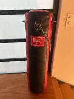 Sac de frappe Everlast Nevatear 36kg (80 lbs)Rouge/Noir Rare
