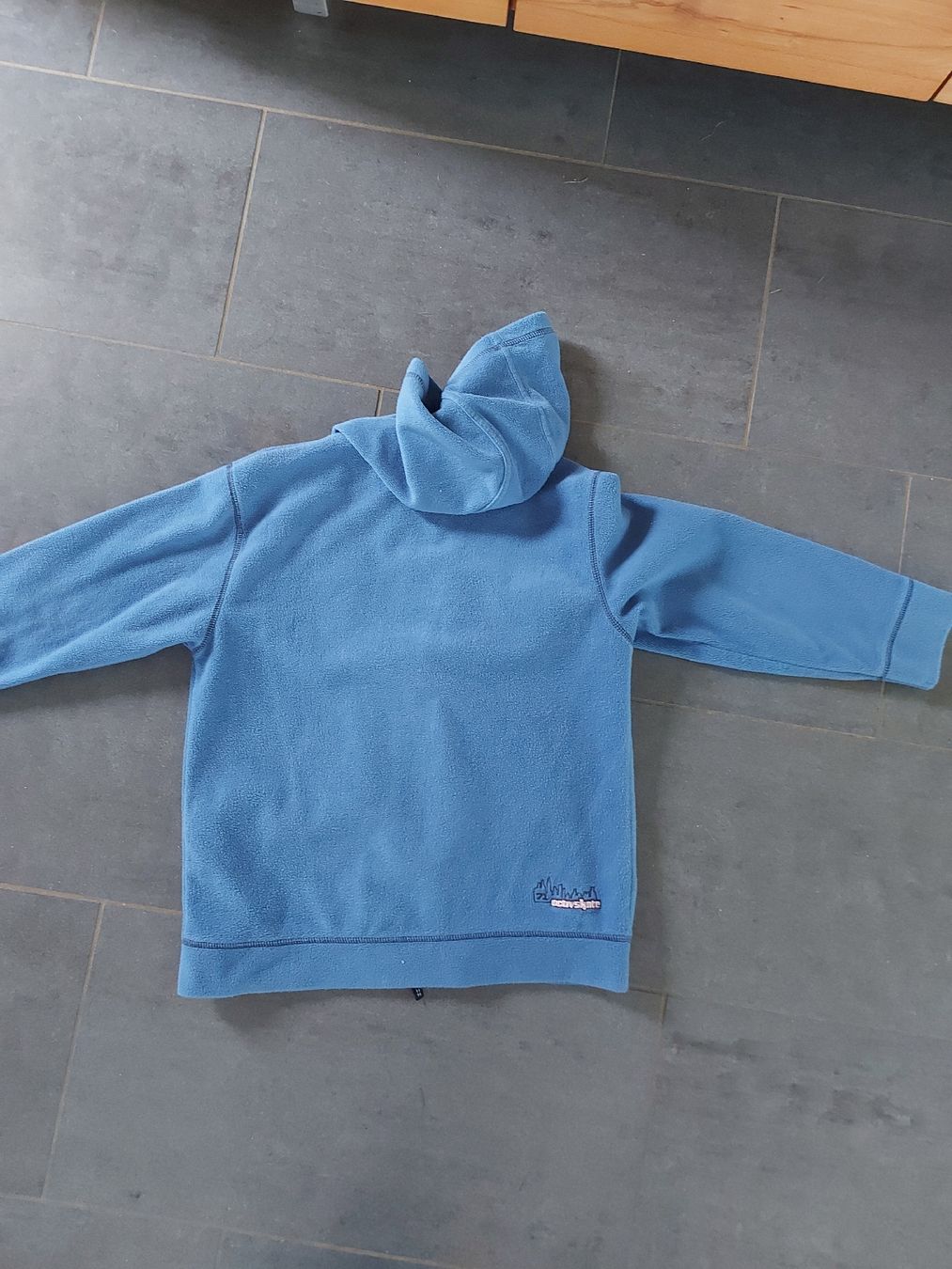 Giacche & Cappotti: Kinder-Faserjacke Active Skate, Grösse 134 – Usato da Trimbach venduto da Shanja99 2