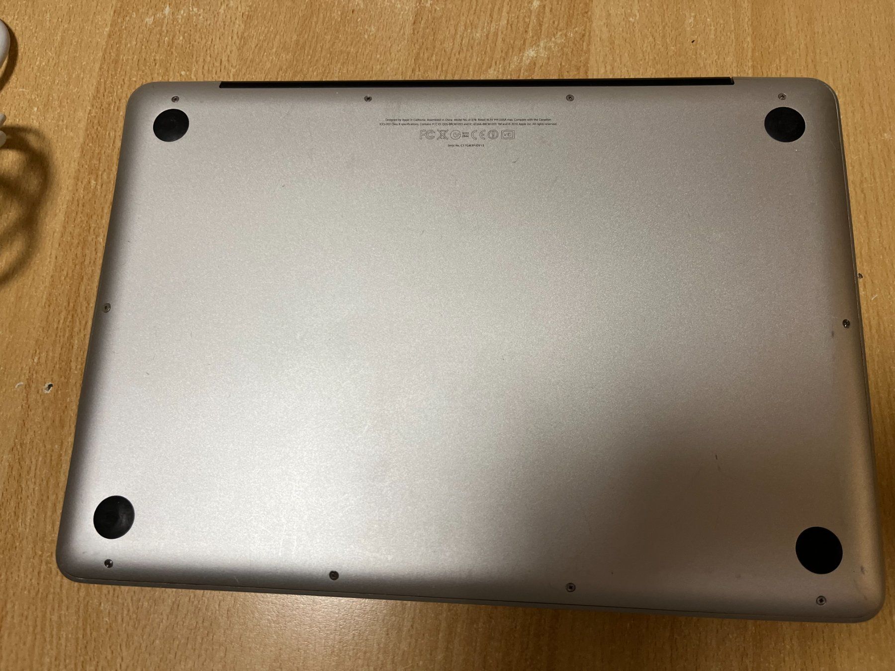 Apple Notebooks: MacBook Pro 13 2012 – Defekt aus Winterthur von  7